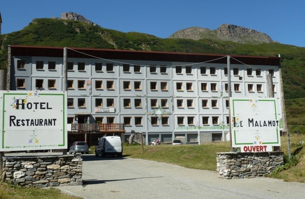 Hotel Le Malamot Lanslebourg-Mont-Cenis Esterno foto